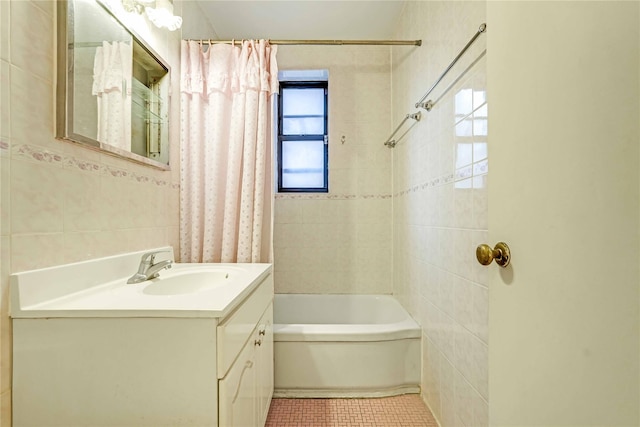 25-11 Union St Unit 2G, Flushing, NY 11354 - bathroom with vanity and shower / bath combo