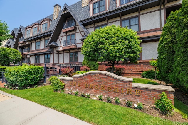 77 Maple Ave Unit 101, Rockville Centre, NY 11570 - view of community sign