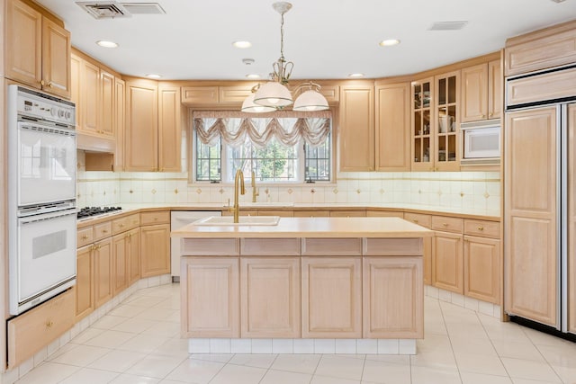 8649 Dunton St, Holliswood, NY 11423 - photo 9