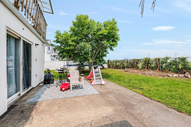 3929 Greentree Dr, Oceanside, NY 11572 - view of patio