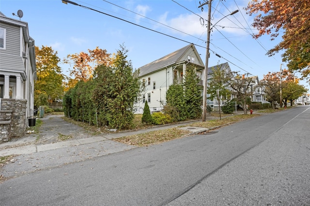 89 S Cherry St, Poughkeepsie, NY 12601 - photo 5