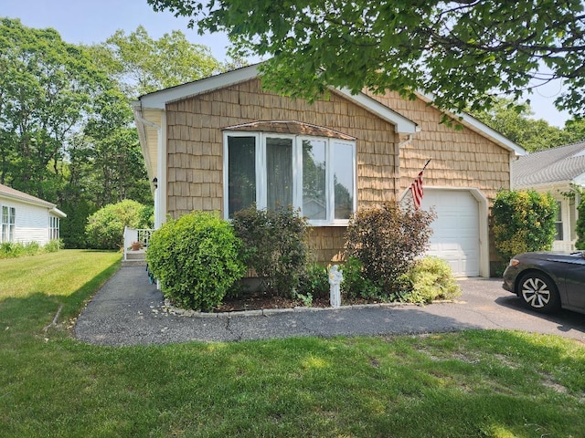 5148 Village Cir E, Manorville, NY 11949 - photo 2