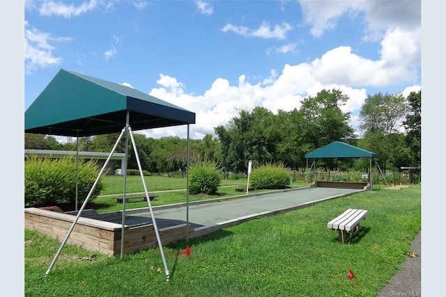 20 Hastings Ct Unit A, Jefferson Valley, NY 10598 - view of playground with a game area and a yard
