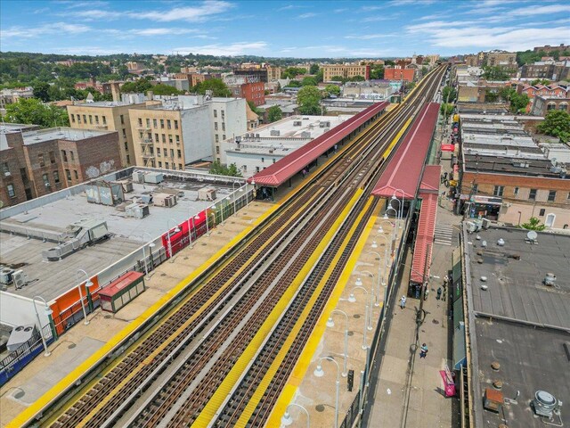 661 E 225th St, Bronx, NY 10466 - photo 13