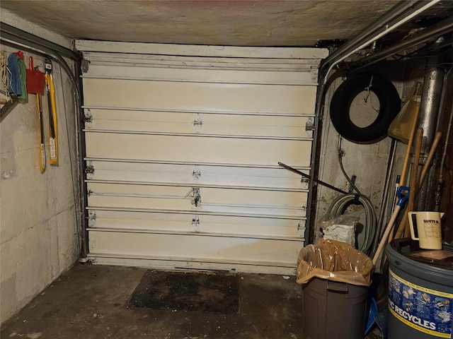 199-06 24th Rd, Whitestone, NY 11357 - view of garage