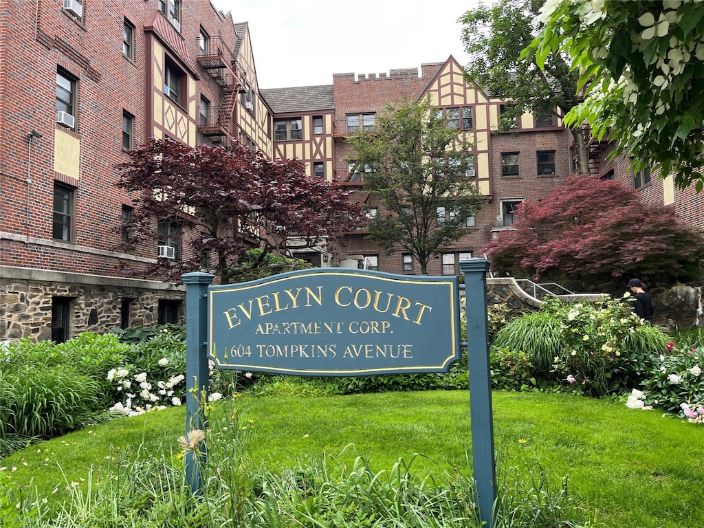 604 Tompkins Ave Unit B-2, Mamaroneck, NY 10543 - view of community / neighborhood sign
