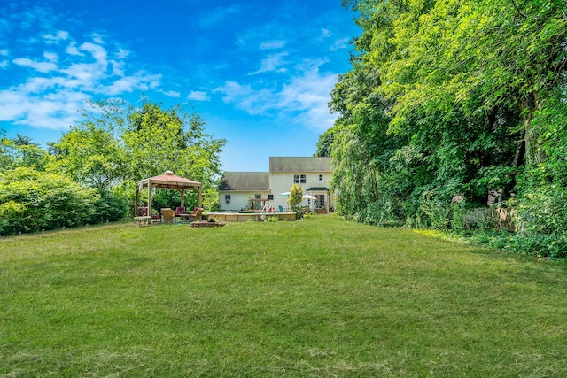4 Ariel Ct, Rocky Point, NY 11778 - view of grassy yard featuring a gazebo