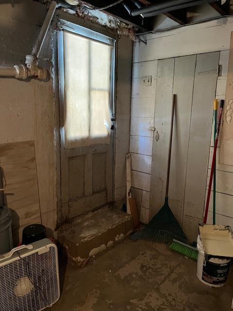 39 Harrison St, Middletown, NY 10940 - view of basement