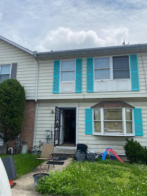 32 Centre St, Yonkers, NY 10701 - view of property
