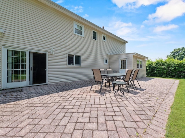 15 Tennyson Dr, Nanuet, NY 10954 - view of patio with outdoor dining area