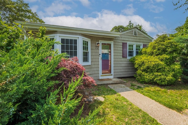 72 Parkway Blvd, Ronkonkoma, NY 11779 - view of front facade