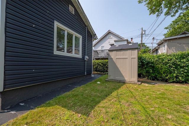 6 Beech Pl Unit 6, Bronx, NY 10465 - view of green lawn