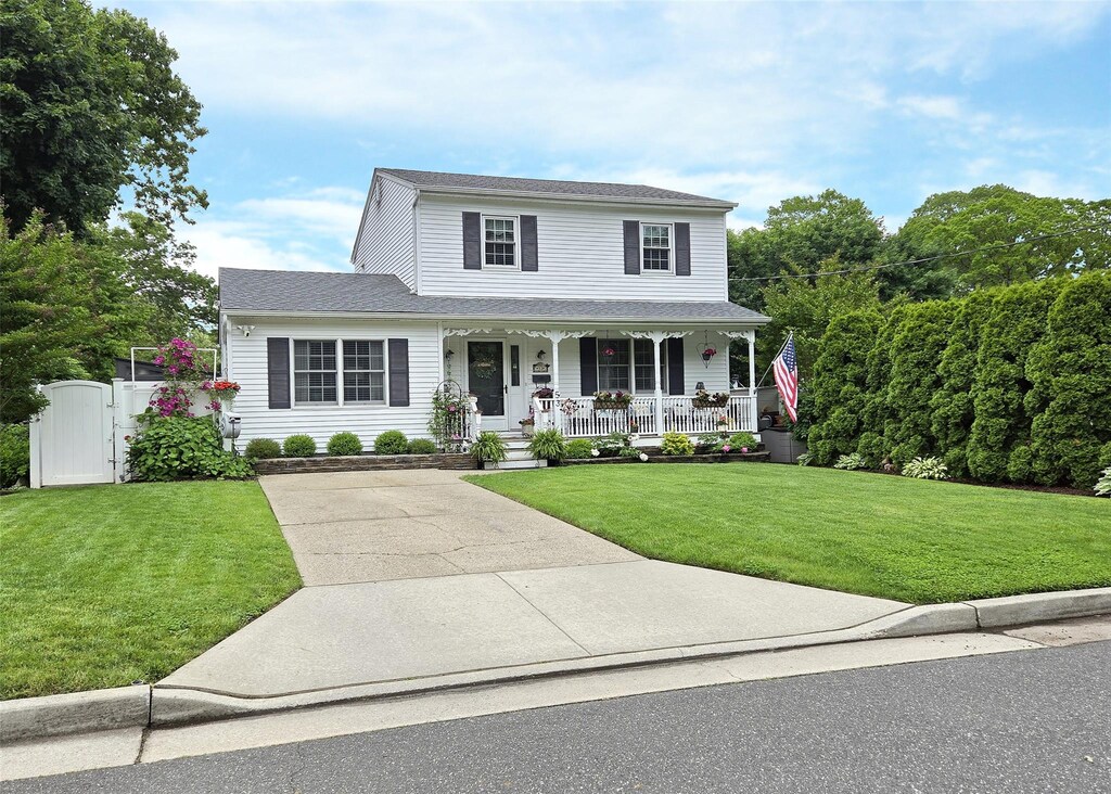53 Admiral St, Port Jefferson Station, NY 11776 - photo 1