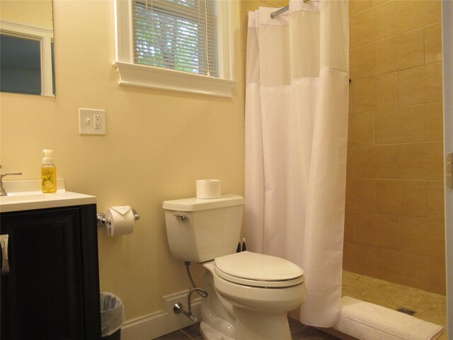 101 Bundy Hill Rd, Holmes, NY 12531 - bathroom featuring a tile shower and vanity