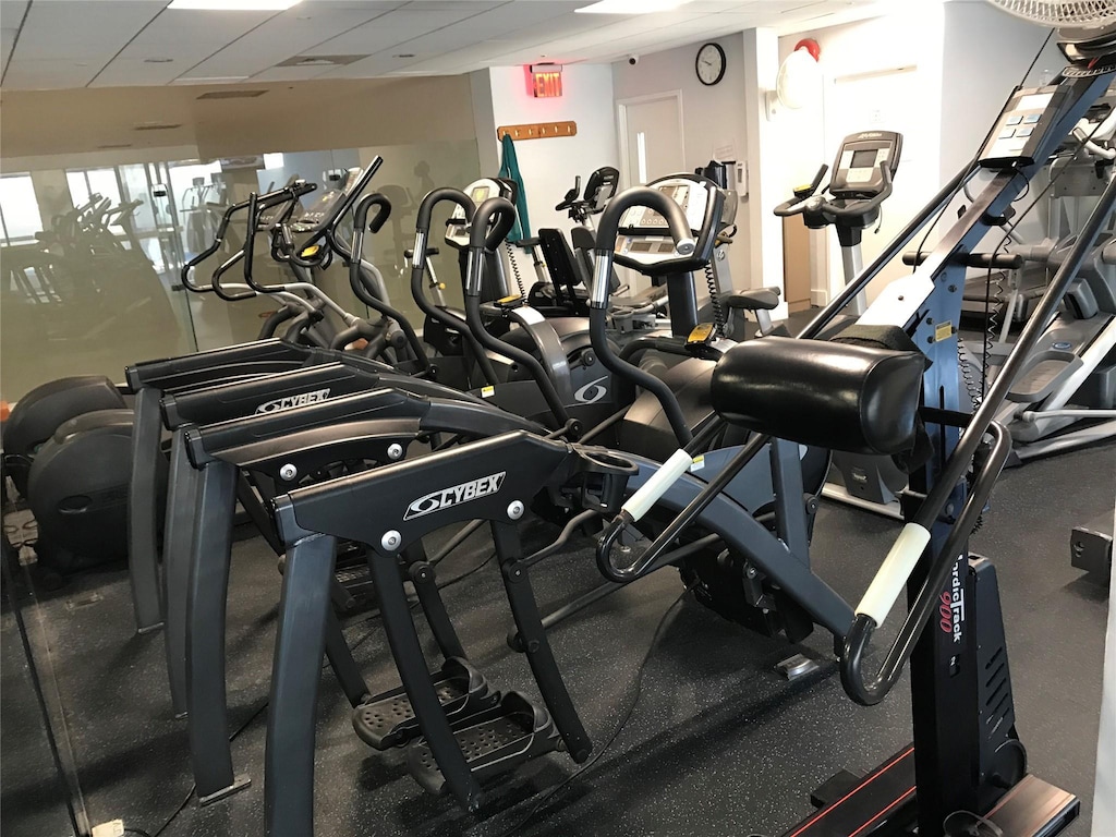 1404 Bonnie Ln Unit 15803, Bayside, NY 11360 - view of exercise room