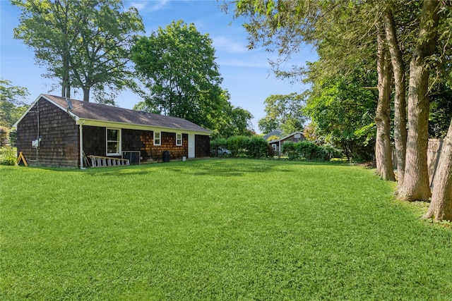 37 Old Mill Rd, Yorktown Heights, NY 10598 - view of green lawn