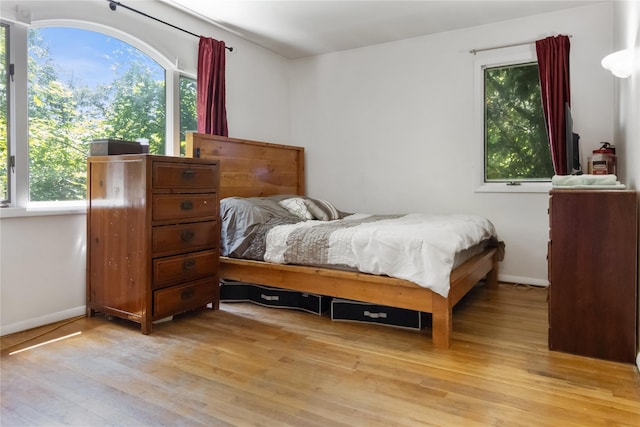 32 Overhill Rd, Yorktown Heights, NY 10598 - bedroom featuring light wood-style floors and baseboards