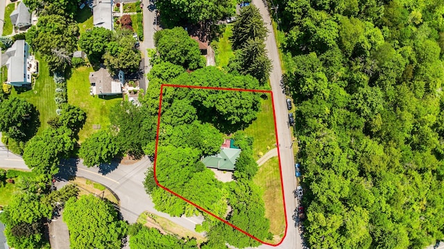 32 Overhill Rd, Yorktown Heights, NY 10598 - aerial overview of property's location featuring property boundaries highlighted