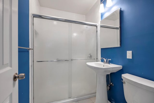 1337 Broadway Unit D20, Hewlett, NY 11557 - full bath featuring a stall shower and tile patterned floors