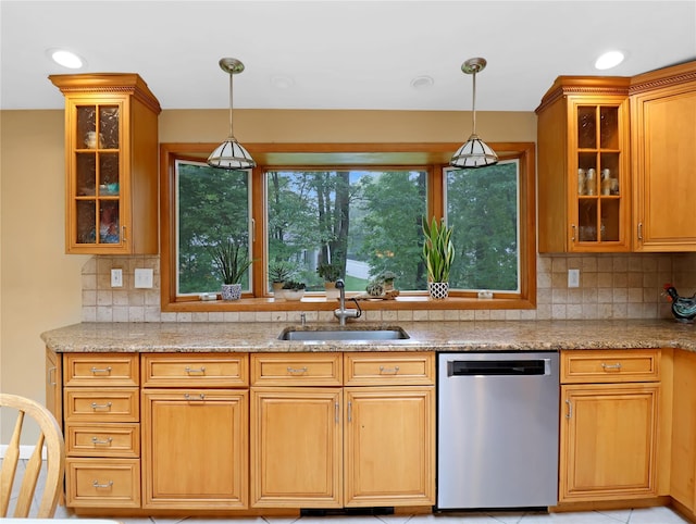 2 Hedge Row, New City, NY 10956 - kitchen with stainless steel dishwasher, pendant lighting, tasteful backsplash, and recessed lighting