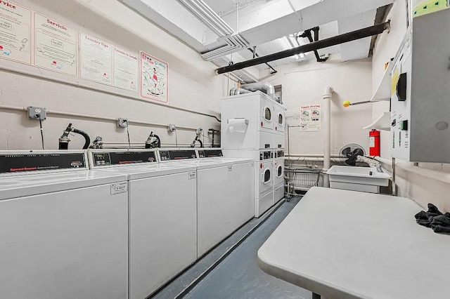 9430 Ridge Blvd Unit 6F, Brooklyn, NY 11209 - community laundry featuring stacked washer and clothes dryer and washing machine and dryer