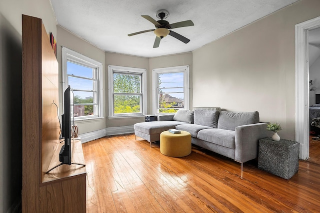 115 Primrose Ave, Mount Vernon, NY 10552 - living area with hardwood / wood-style flooring, ceiling fan, and ornamental molding