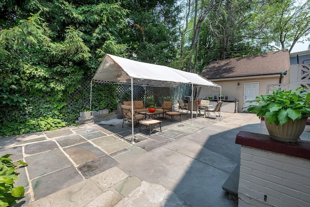 115 Primrose Ave, Mount Vernon, NY 10552 - view of patio / terrace with outdoor lounge area