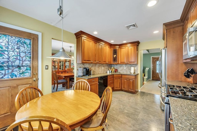 50 11th St, Hicksville, NY 11801 - photo 6