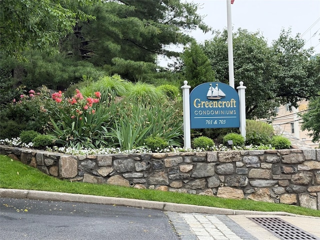 701 Pelham Rd Unit 2E, New Rochelle, NY 10805 - view of community sign