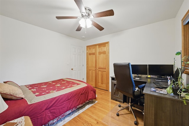 99 Furnace Dock Rd, Croton-On-Hudson, NY 10520 - bedroom featuring light wood finished floors, a desk, and ceiling fan