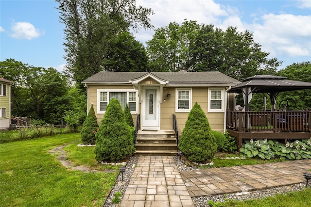 33 Hollowbrook Ct N, Cortlandt Manor, NY 10567 - view of front of home featuring a gazebo, a front lawn, and a deck