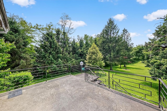 169 Rte 118, Yorktown Heights, NY 10598 - view of patio / terrace