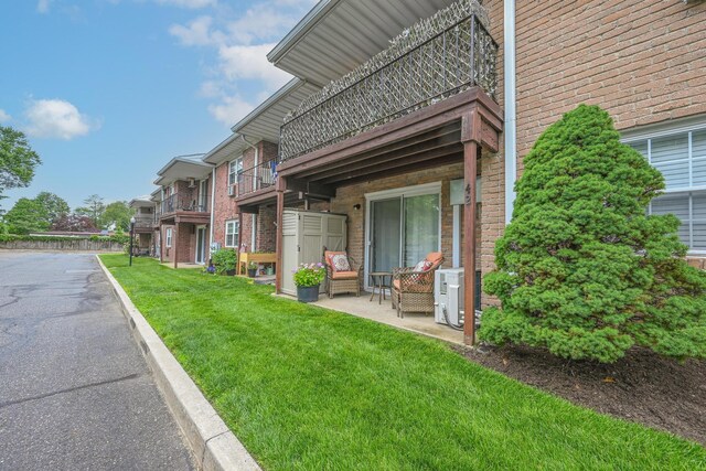 42 Springwood Dr, North Babylon, NY 11703 - view of property