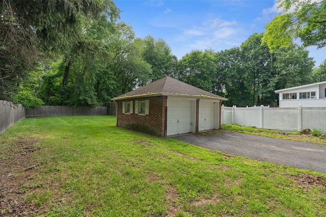 33 Center Ave, Poughkeepsie, NY 12601 - photo 28
