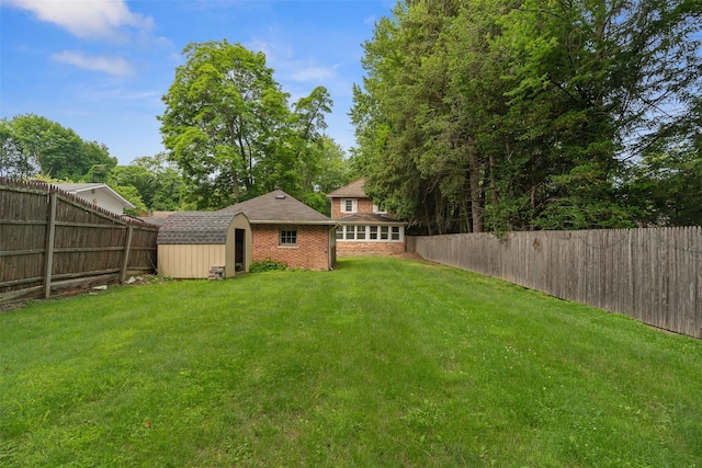 33 Center Ave, Poughkeepsie, NY 12601 - photo 32
