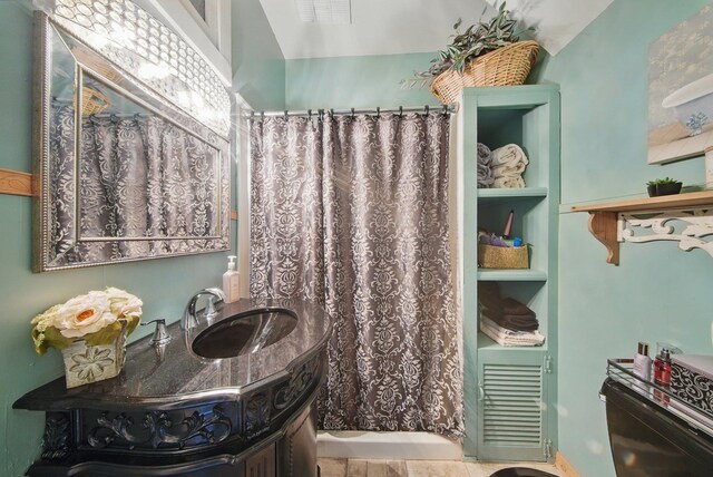 482 Scotchtown Ave, Middletown, NY 10941 - full bathroom with vanity and curtained shower