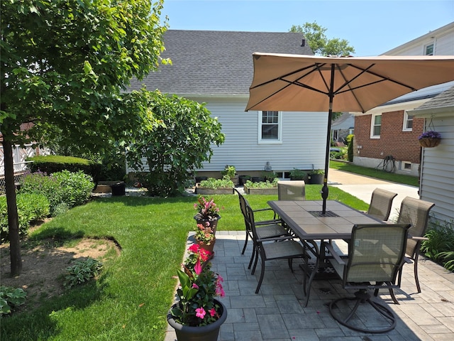 29 Irving St, Valley Stream, NY 11580 - view of patio / terrace with outdoor dining area