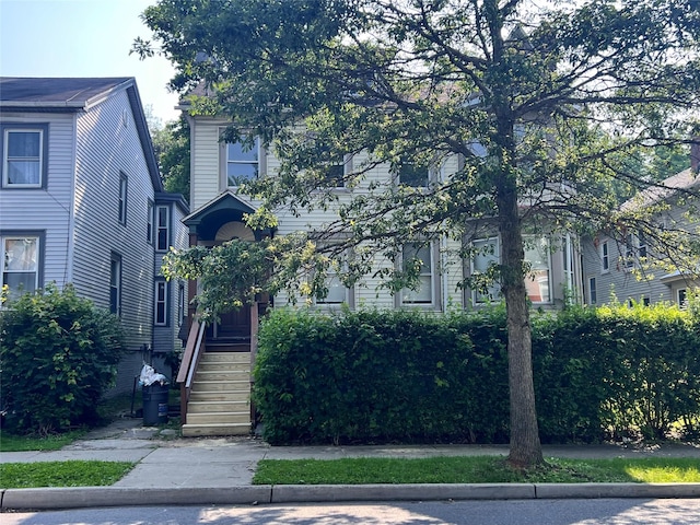 27 Hooker Ave, Poughkeepsie, NY 12601 - view of property hidden behind natural elements