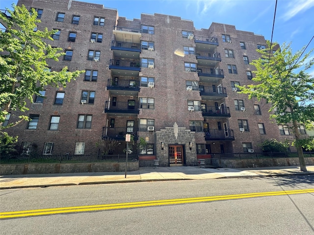 30 Clinton Pl Unit 6E, New Rochelle, NY 10801 - view of apartment building / complex