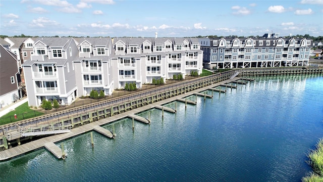 613 Marina Pointe Dr Unit 613, East Rockaway, NY 11518 - photo 1