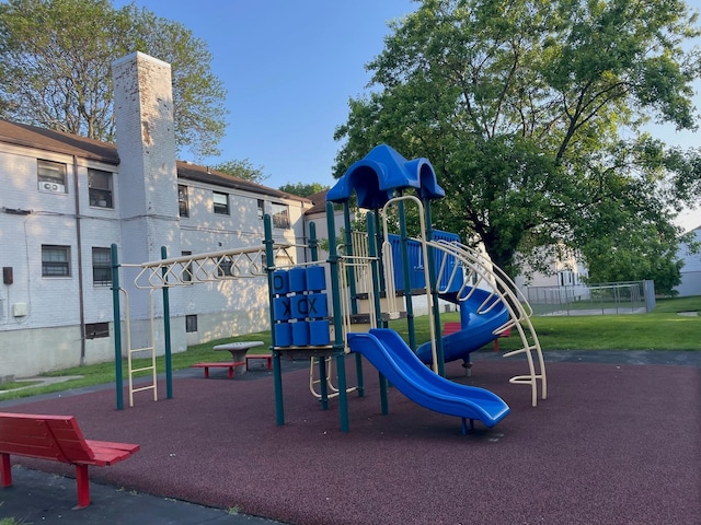 136-05 68th Dr Fl B 2Nd, Kew Garden Hills, NY 11367 - photo 5