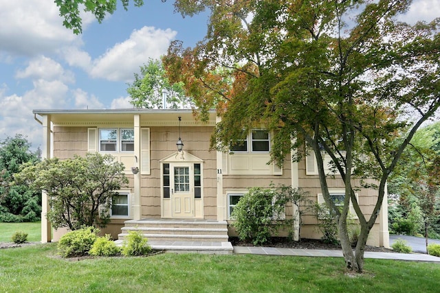 11 Claremont Ln, Suffern, NY 10901 - view of front of property with a front lawn