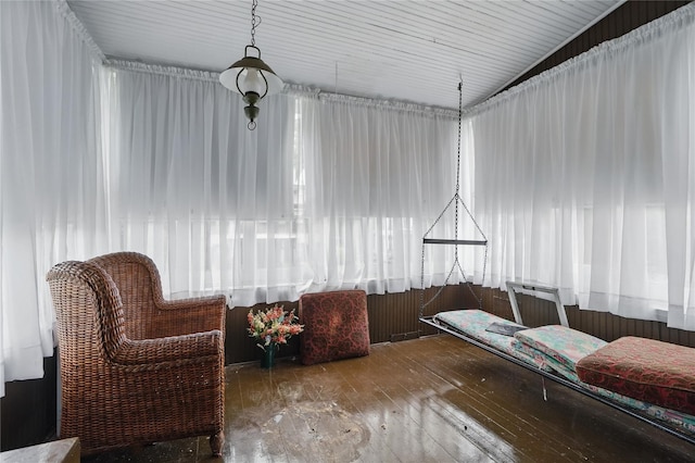 25 Garfield Pl, Poughkeepsie, NY 12601 - sunroom / solarium with lofted ceiling