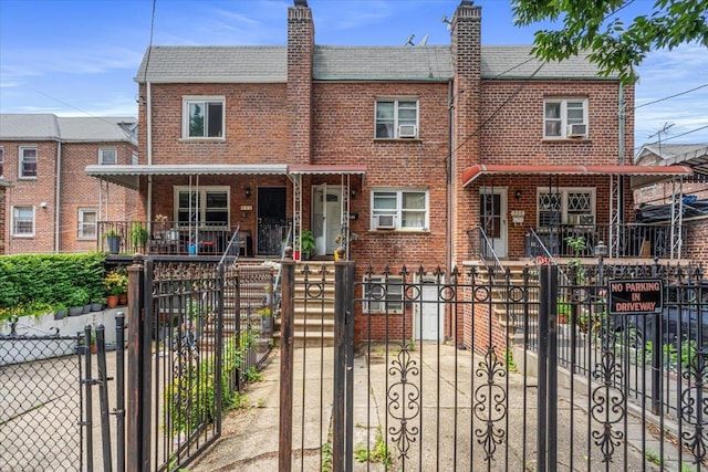 987 Van Nest Ave, Bronx, NY 10462 - photo 1
