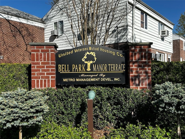 229-17 87th Ave Lower, Lower, Queens Village, NY 11427 - view of community / neighborhood sign