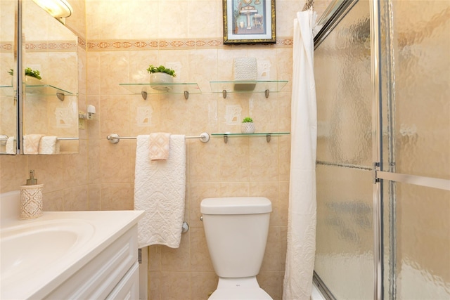 1319 E 86th St, Brooklyn, NY 11236 - full bathroom featuring tile walls, vanity, and a shower with shower curtain
