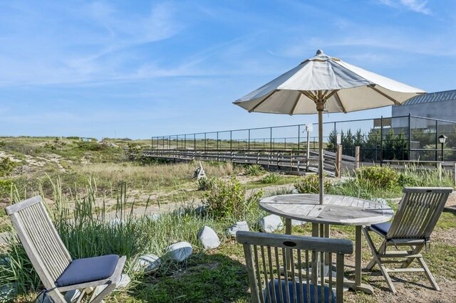 2136 Montauk Hwy Unit 112, Amagansett, NY 11930 - photo 8