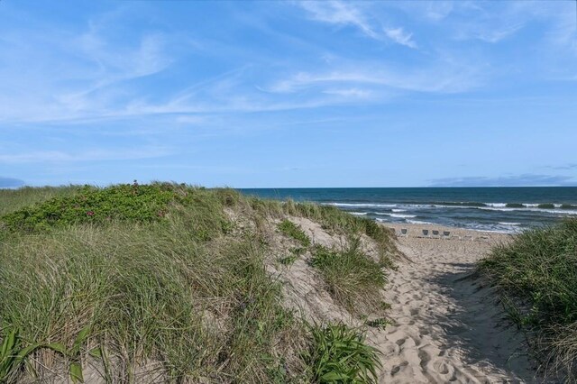 2136 Montauk Hwy Unit 112, Amagansett, NY 11930 - photo 15