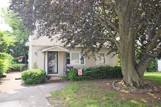 113 Edgeworth St, Valley Stream, NY 11581 - view of obstructed view of property