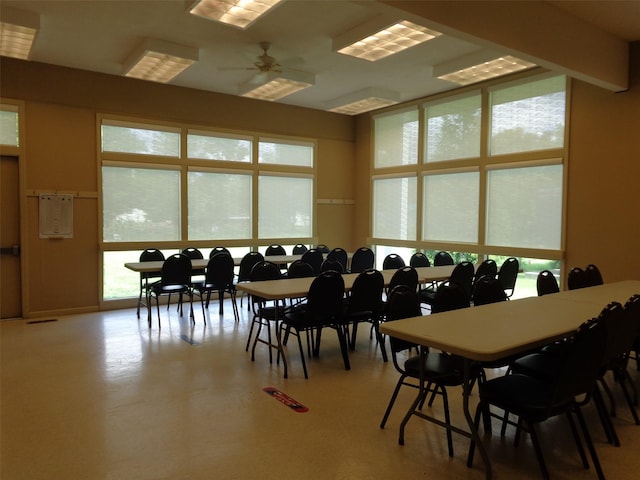 96 Molly Pitcher Ln Unit H, Yorktown Heights, NY 10598 - dining room with a ceiling fan and plenty of natural light